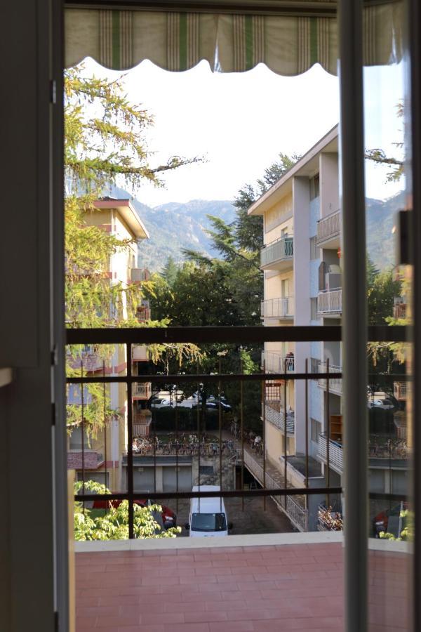 Monolocale in centro città Merano Exterior foto
