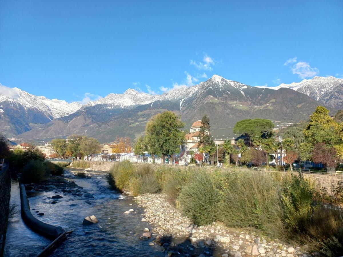 Monolocale in centro città Merano Exterior foto