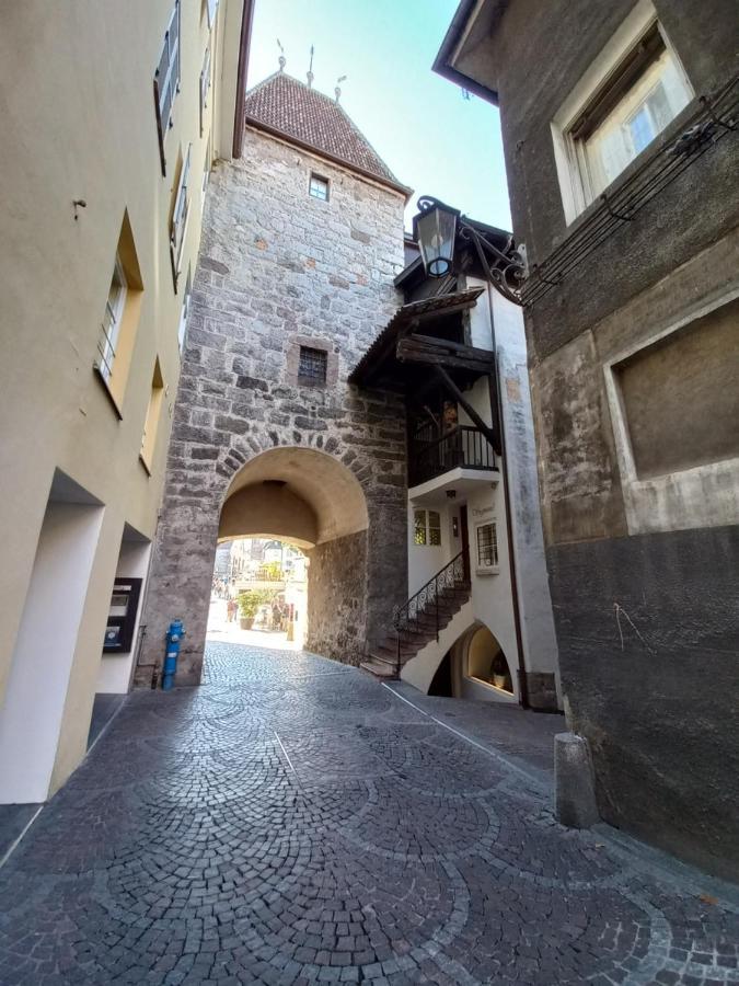 Monolocale in centro città Merano Exterior foto