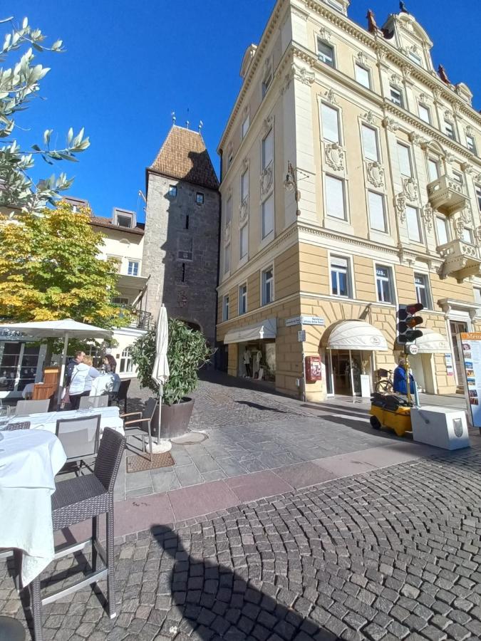 Monolocale in centro città Merano Exterior foto